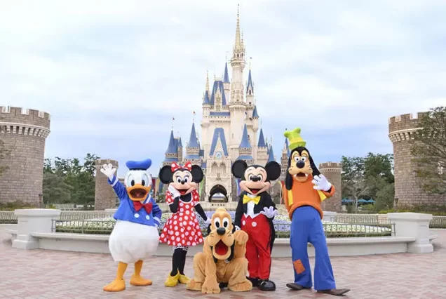 6D4N Greater Tokyo + Disney — Petualangan Seru dari Pantai Yuigahama ke Dunia Ajaib Disneyland!